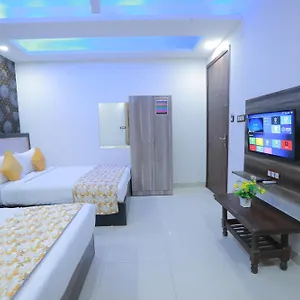 https://triton-grand-aerocity.hotelsdelhi.org